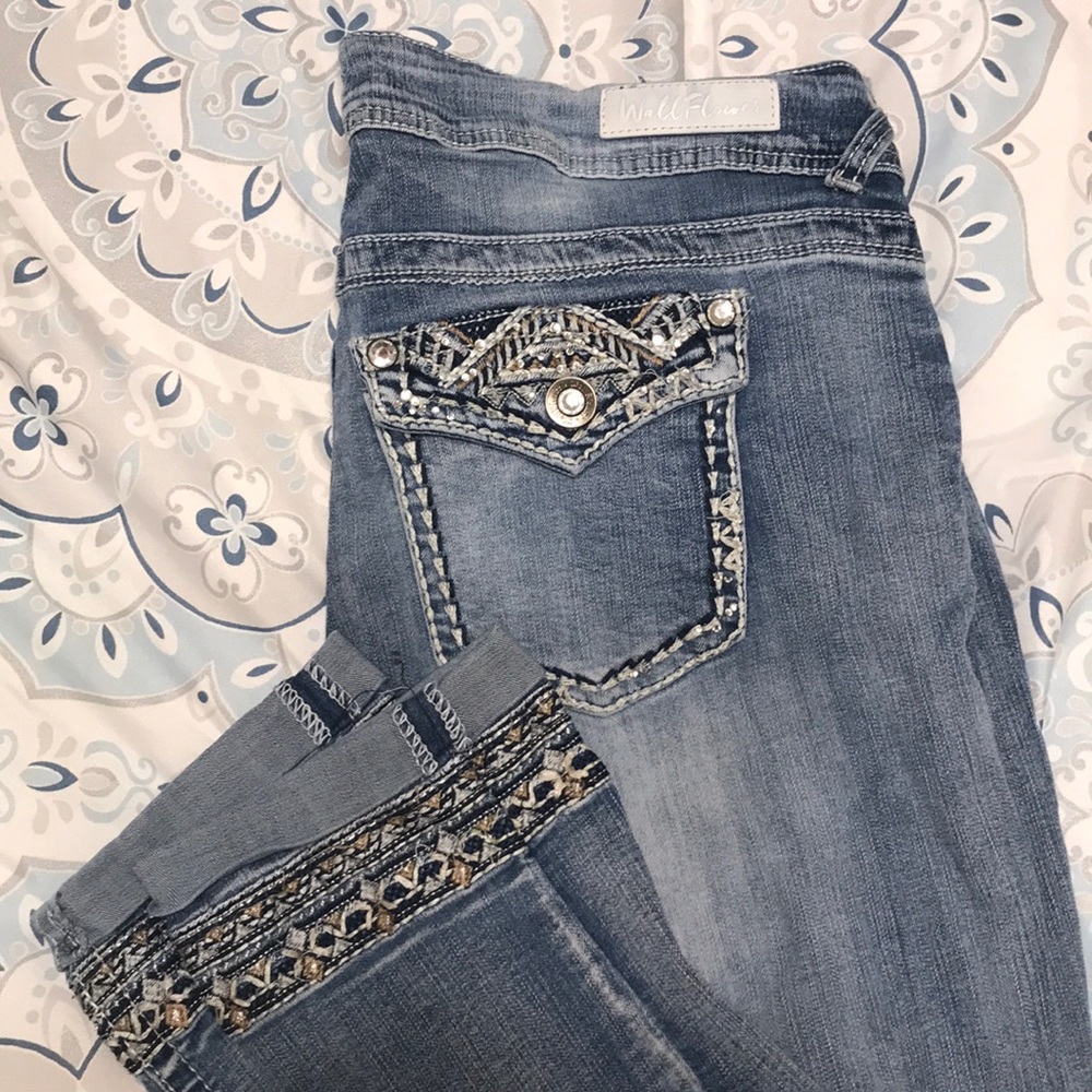 WallFlower Light Washed Cropped Skinny Jeans